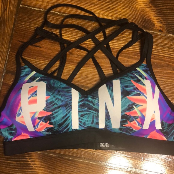 PINK Victoria's Secret Other - PINK Victoria’s Secret Ultimate Push Up Sports Bra
